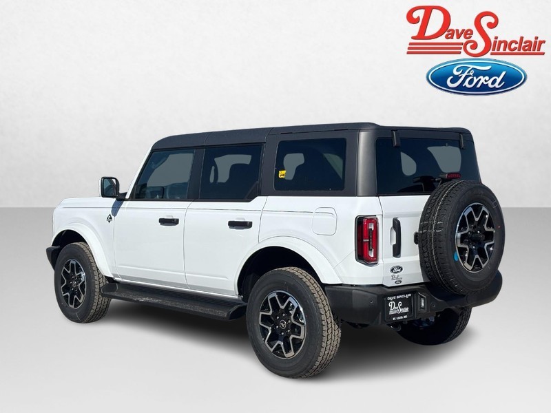 Ford Bronco Vehicle Image 09