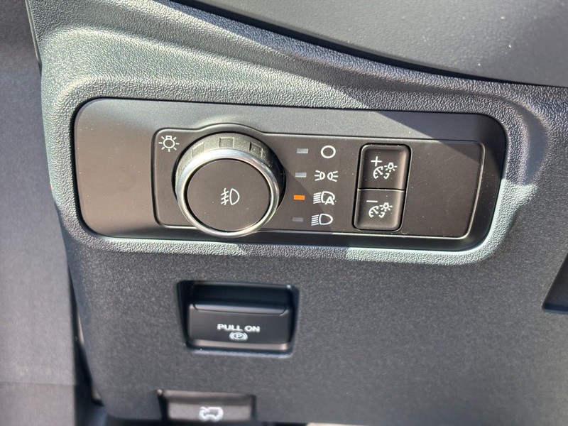 Ford Bronco Vehicle Image 19