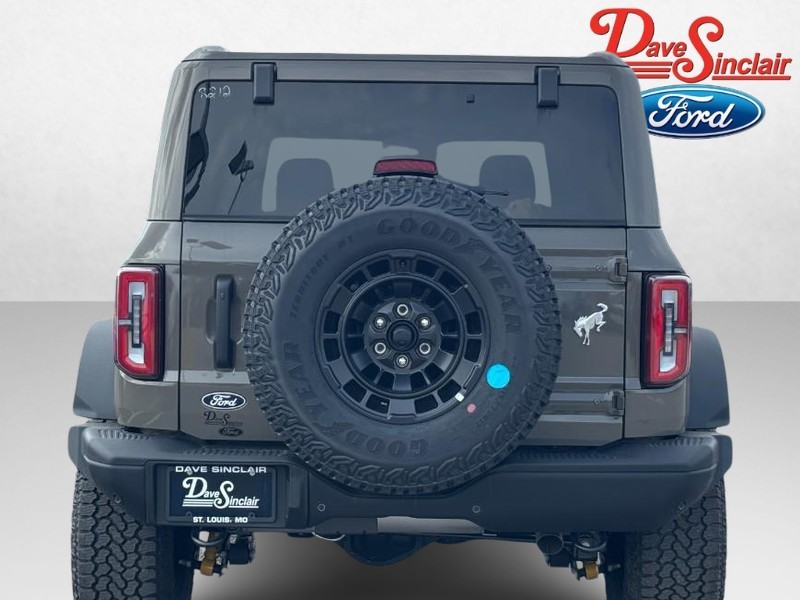 Ford Bronco Vehicle Image 08