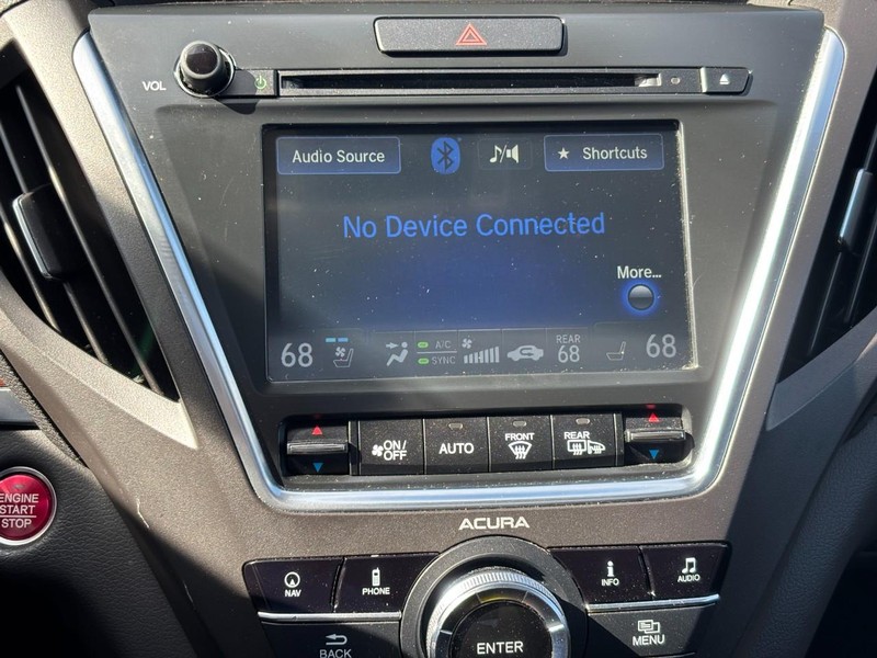 Acura MDX Vehicle Full-screen Gallery Image 24