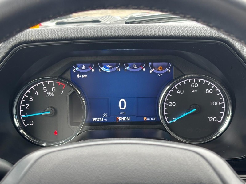 Ford F-150 Vehicle Full-screen Gallery Image 22