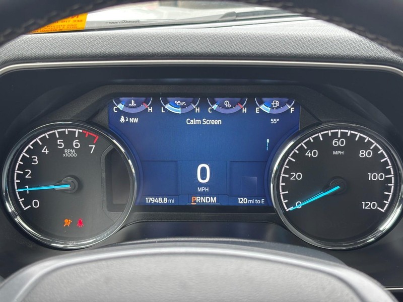 Ford F-150 Vehicle Full-screen Gallery Image 22