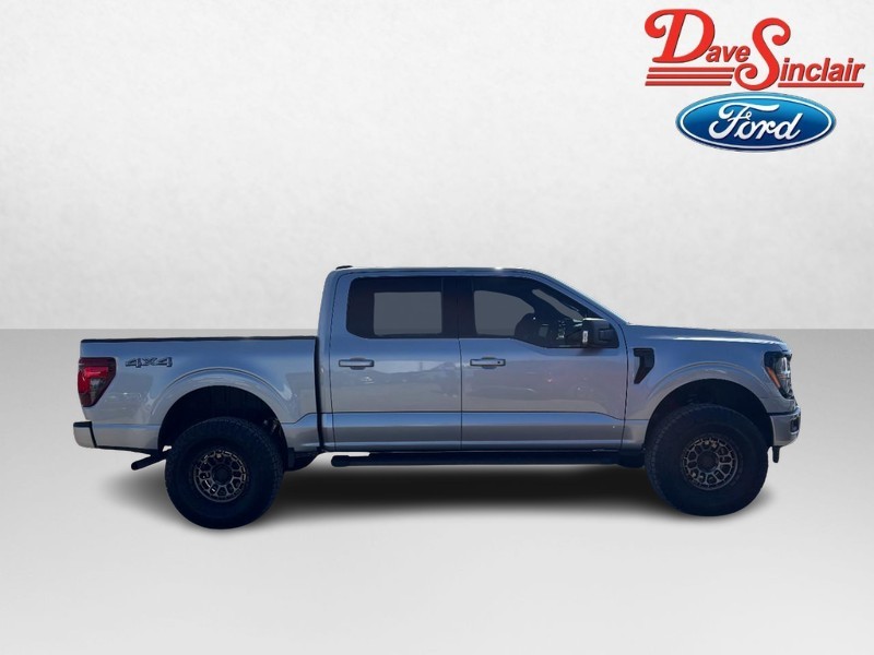 Ford F-150 Vehicle Full-screen Gallery Image 05