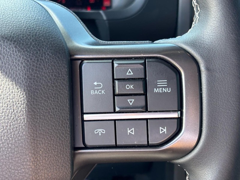 Ford F-150 Vehicle Full-screen Gallery Image 20