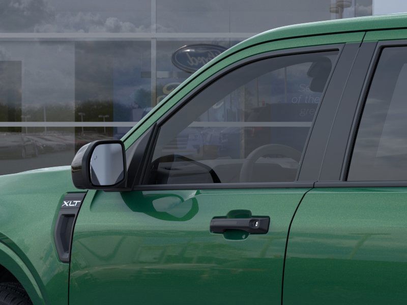 Ford Maverick Vehicle Full-screen Gallery Image 23