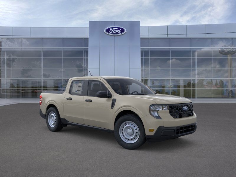 Ford Maverick Vehicle Full-screen Gallery Image 09