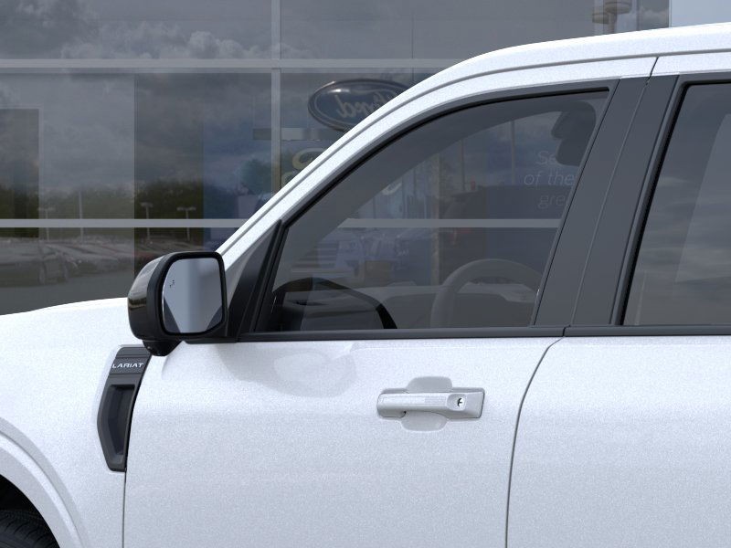 Ford Maverick Vehicle Full-screen Gallery Image 23