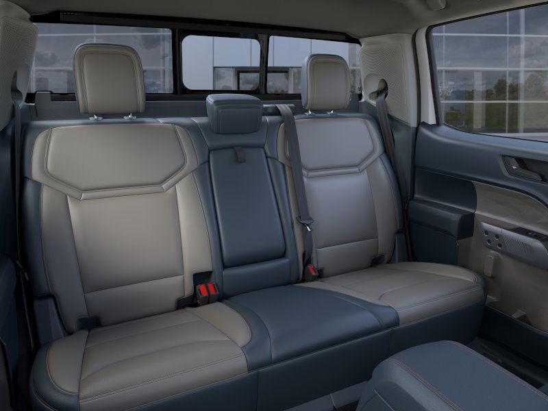 Ford Maverick Vehicle Full-screen Gallery Image 13