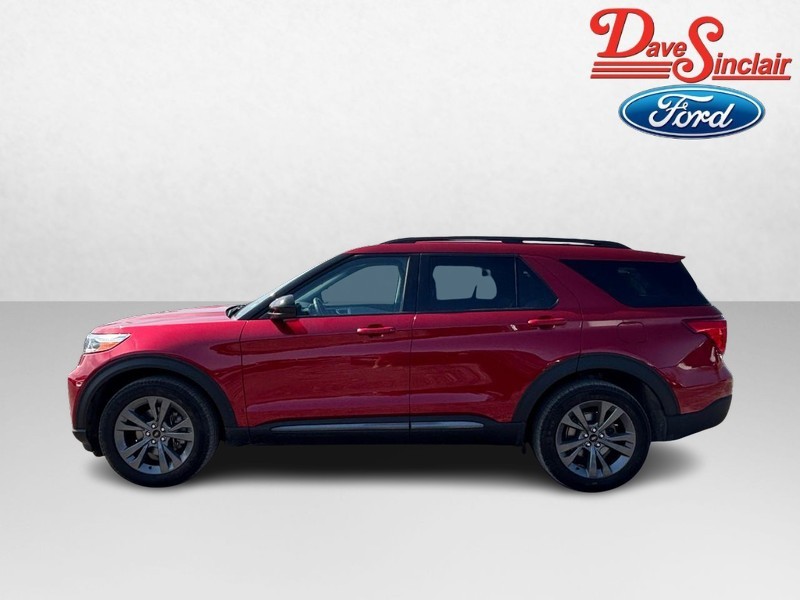 Ford Explorer Vehicle Full-screen Gallery Image 10