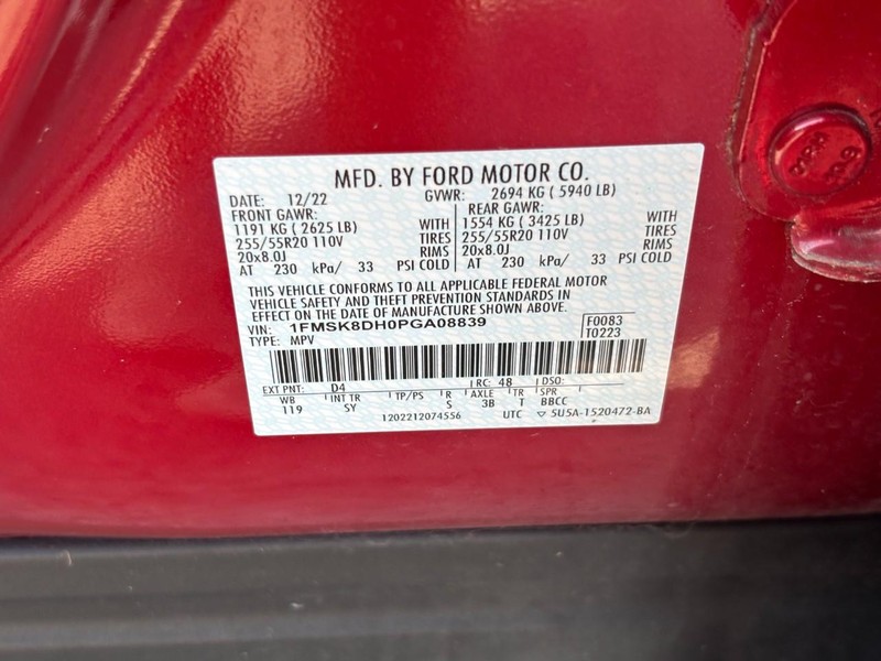 Ford Explorer Vehicle Full-screen Gallery Image 25