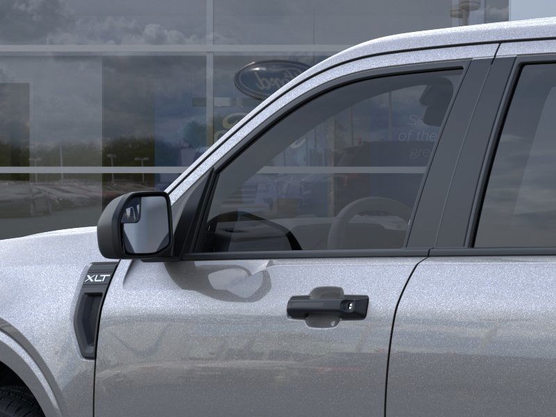 Ford Maverick Vehicle Full-screen Gallery Image 23