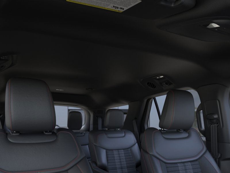 Ford Explorer Vehicle Full-screen Gallery Image 24