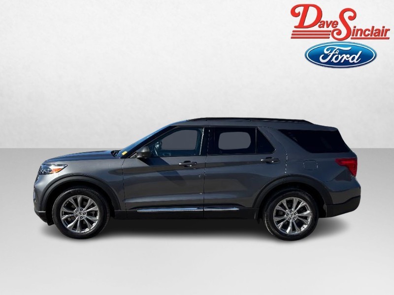 Ford Explorer Vehicle Full-screen Gallery Image 10