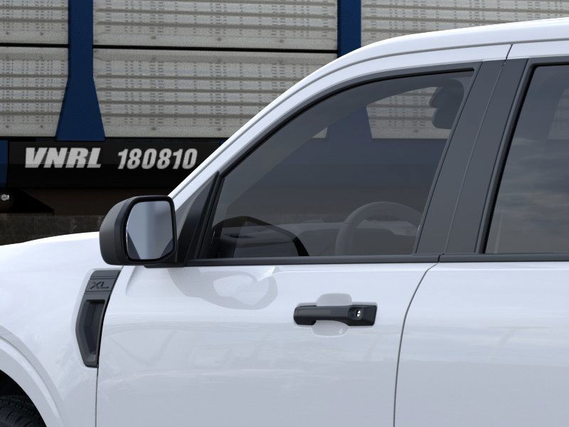 Ford Maverick Vehicle Full-screen Gallery Image 23