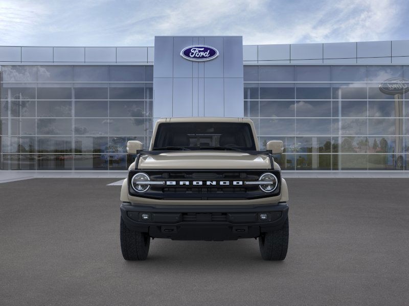Ford Bronco Vehicle Full-screen Gallery Image 08