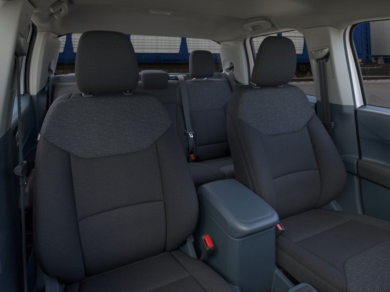 Ford Maverick Vehicle Full-screen Gallery Image 12