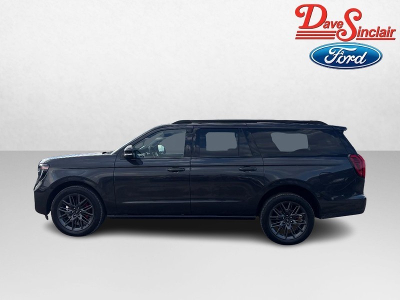 Ford Expedition Max Vehicle Full-screen Gallery Image 10