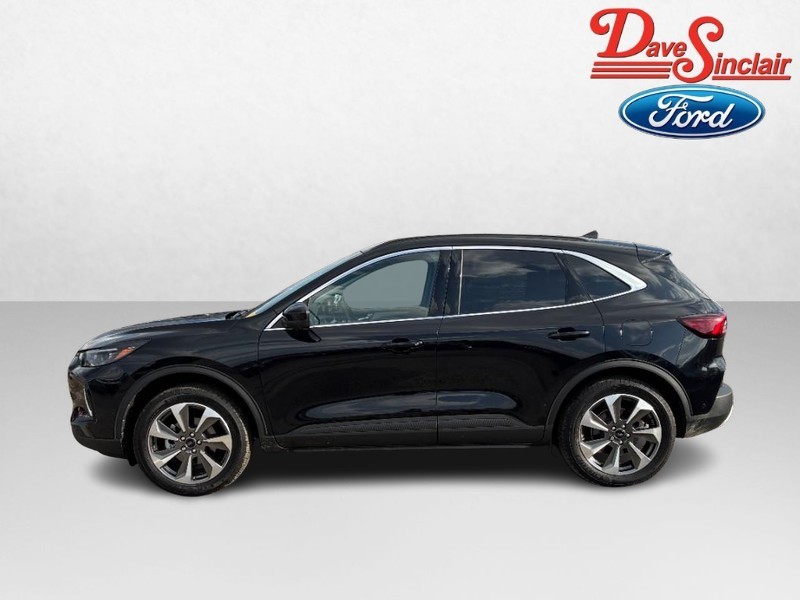 Ford Escape Vehicle Full-screen Gallery Image 10