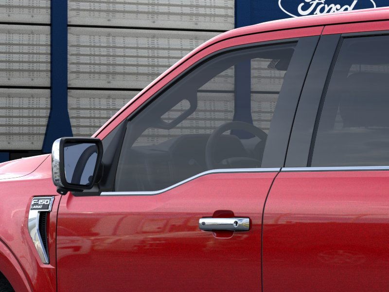 Ford F-150 Vehicle Full-screen Gallery Image 22