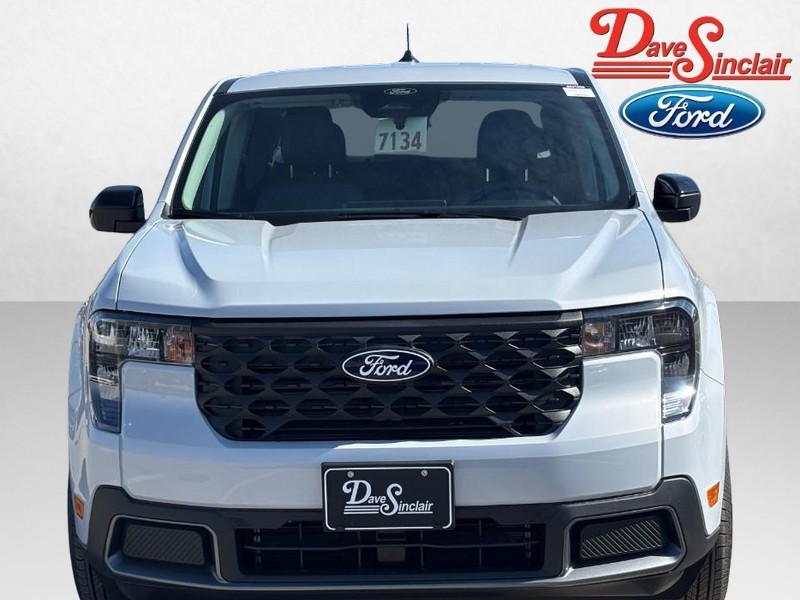 Ford Maverick Vehicle Image 02