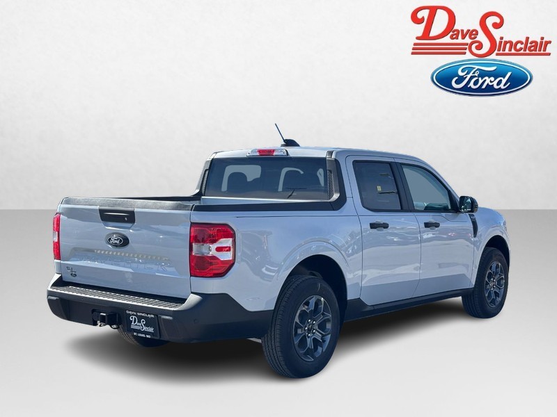 Ford Maverick Vehicle Image 07