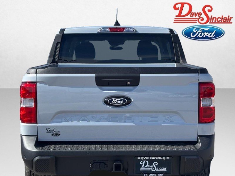 Ford Maverick Vehicle Image 08