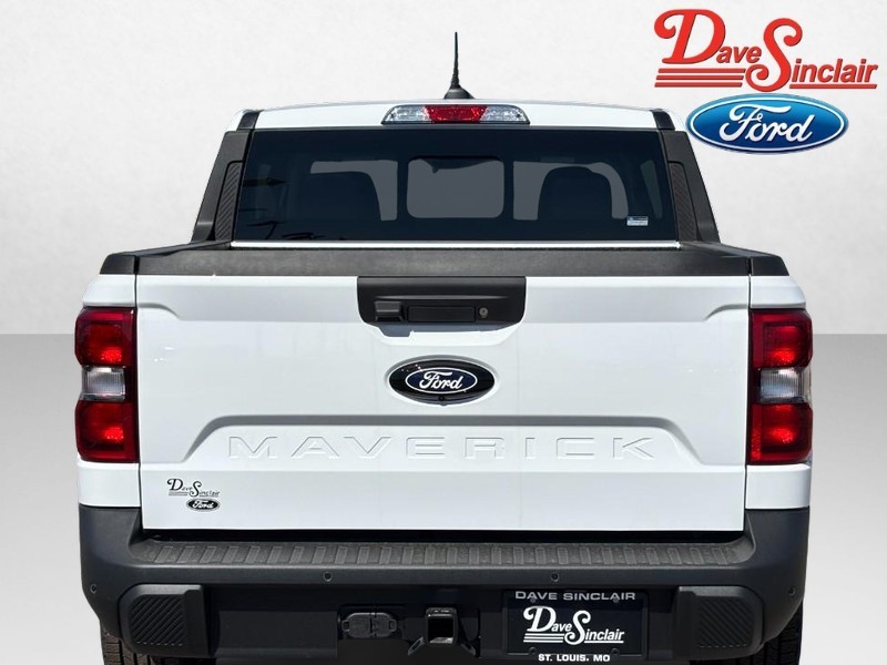 Ford Maverick Vehicle Full-screen Gallery Image 08