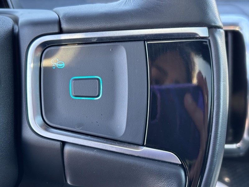 Ford Expedition Vehicle Full-screen Gallery Image 22