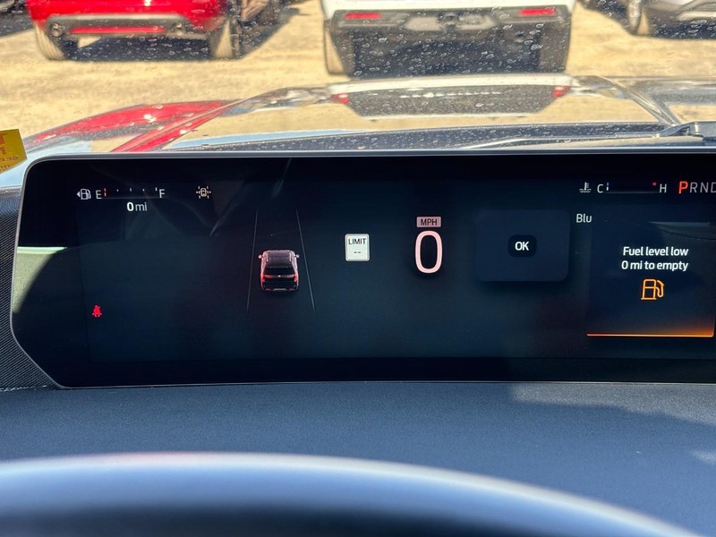 Ford Expedition Vehicle Full-screen Gallery Image 23