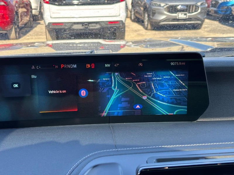 Ford Expedition Vehicle Full-screen Gallery Image 24