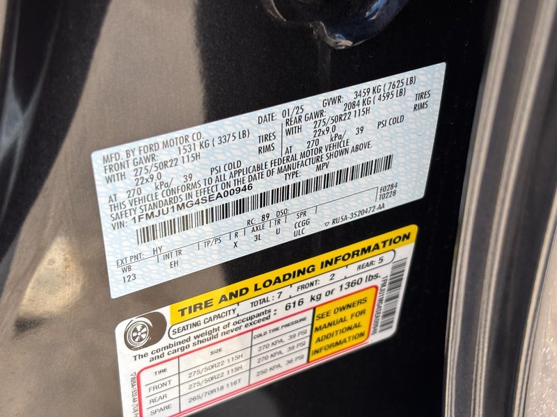 Ford Expedition Vehicle Full-screen Gallery Image 29