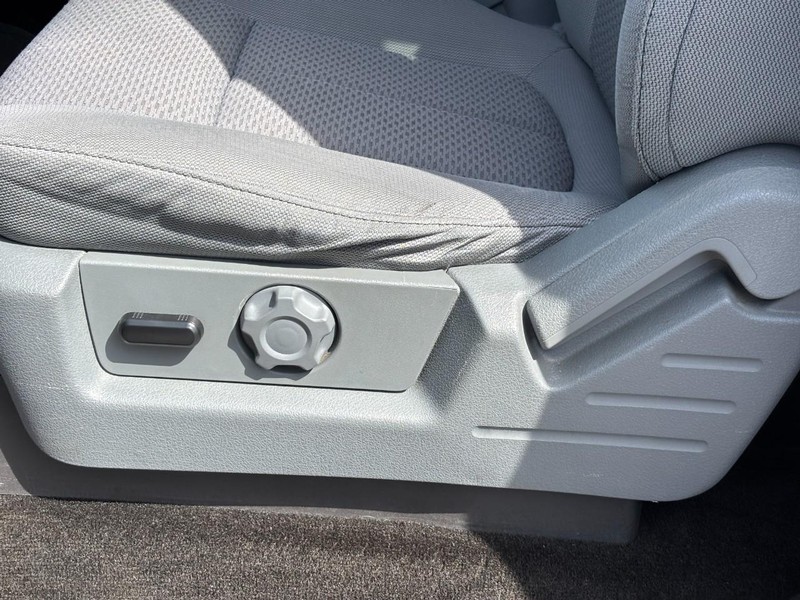 Ford F-150 Vehicle Image 16