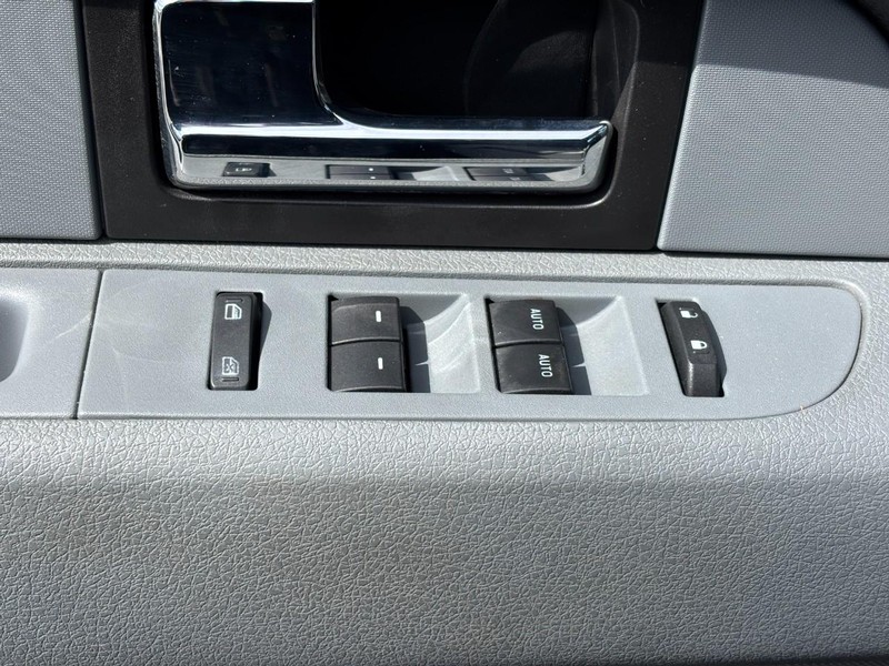 Ford F-150 Vehicle Image 17