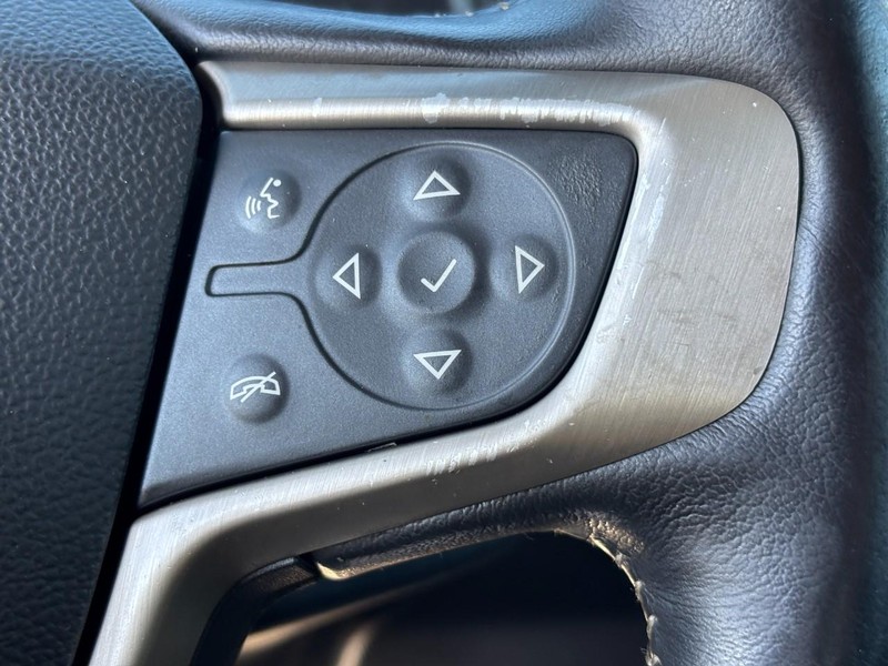 GMC Canyon Vehicle Image 21