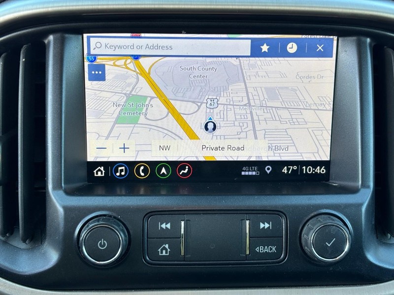 GMC Canyon Vehicle Image 24