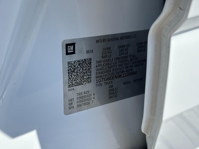 GMC Canyon Vehicle Image 26