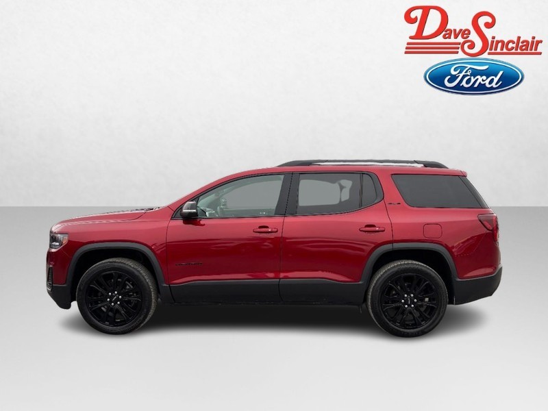 GMC Acadia Vehicle Full-screen Gallery Image 10
