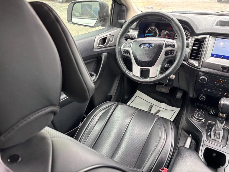 Ford Ranger Vehicle Full-screen Gallery Image 13