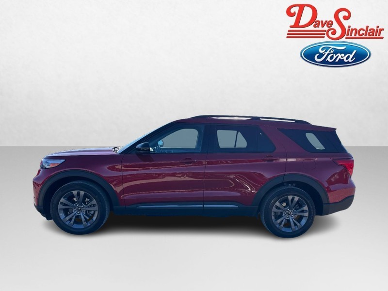 Ford Explorer Vehicle Full-screen Gallery Image 10