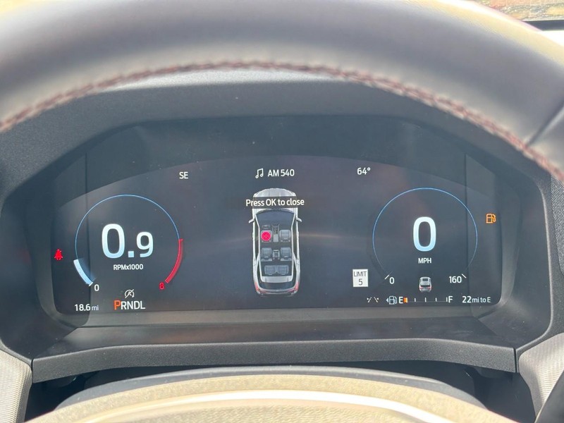 Ford Explorer Vehicle Image 21