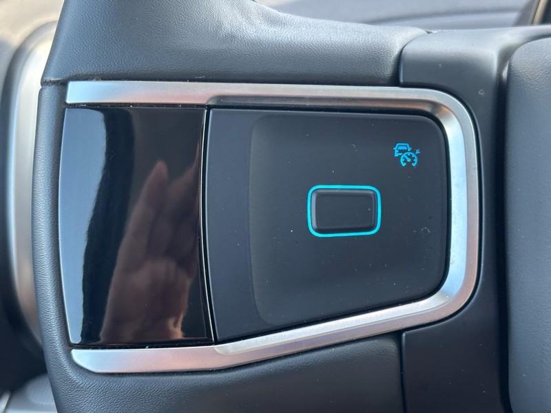 Ford Expedition Vehicle Full-screen Gallery Image 19