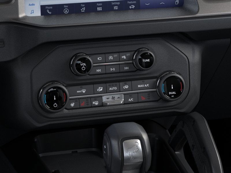 Ford Bronco Vehicle Image 18