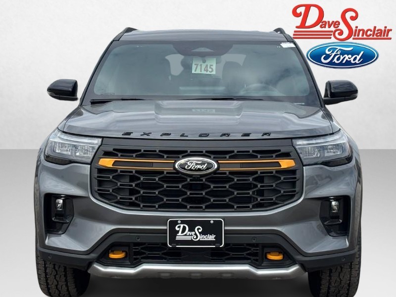 Ford Explorer Vehicle Image 02