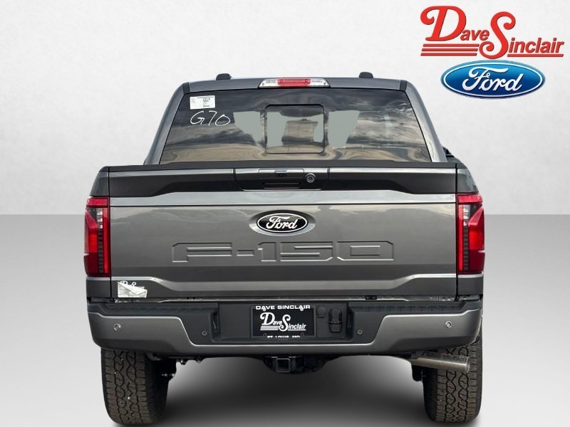 Ford F-150 Vehicle Full-screen Gallery Image 08