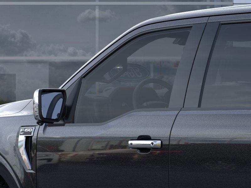 Ford F-150 Vehicle Full-screen Gallery Image 22