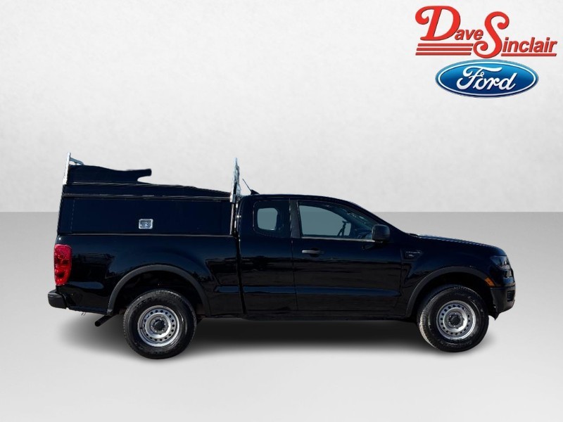 Ford Ranger Vehicle Full-screen Gallery Image 05