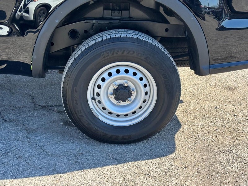 Ford Ranger Vehicle Full-screen Gallery Image 11