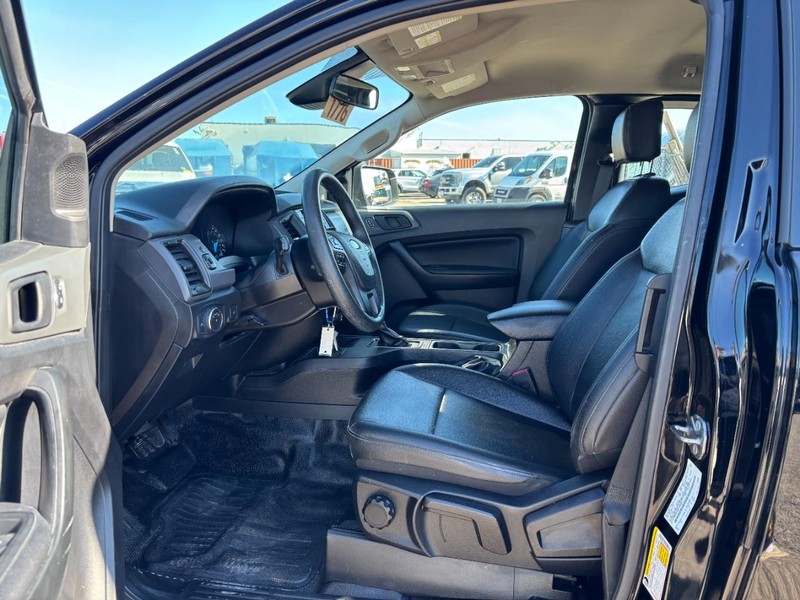 Ford Ranger Vehicle Full-screen Gallery Image 13