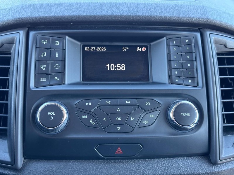 Ford Ranger Vehicle Full-screen Gallery Image 22