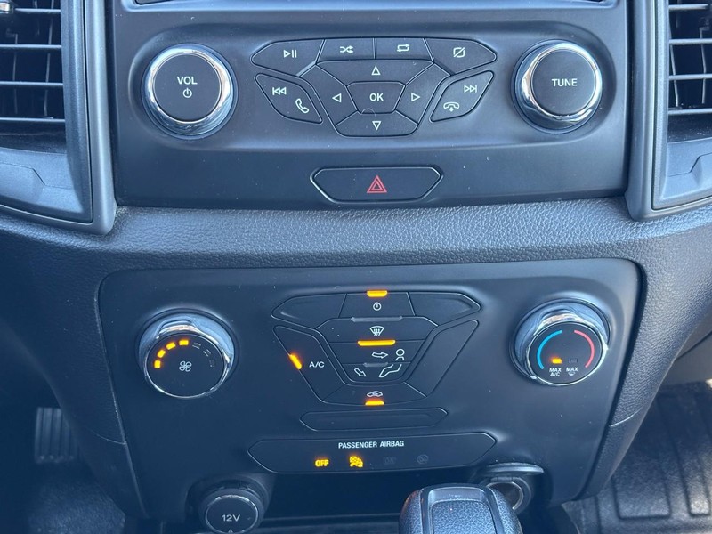 Ford Ranger Vehicle Full-screen Gallery Image 23